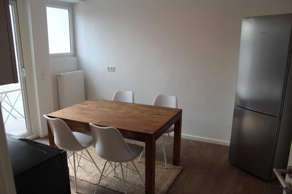 London . Chillinghouse # 9, 3 Min. Vom Ice, Netflix, Garten Siegburg Extérieur photo
